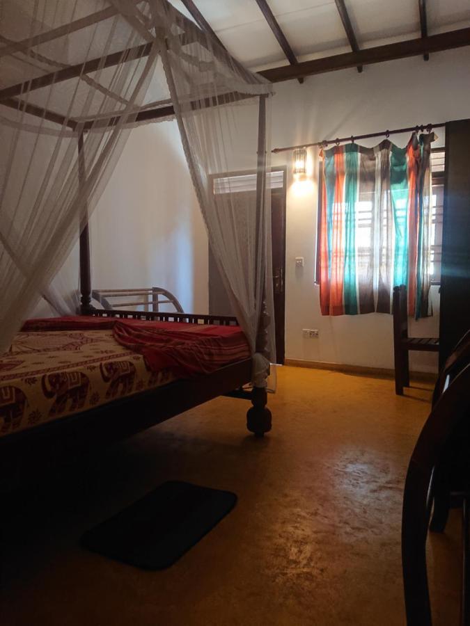 Surfing Life Hotel Ahangama Exterior photo